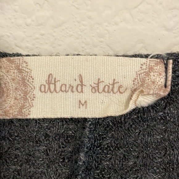 Altar’d State Women’s Waffle Knit T-Shirt Medium Grey Oversized Lagenlook Cotton - Picture 7 of 12